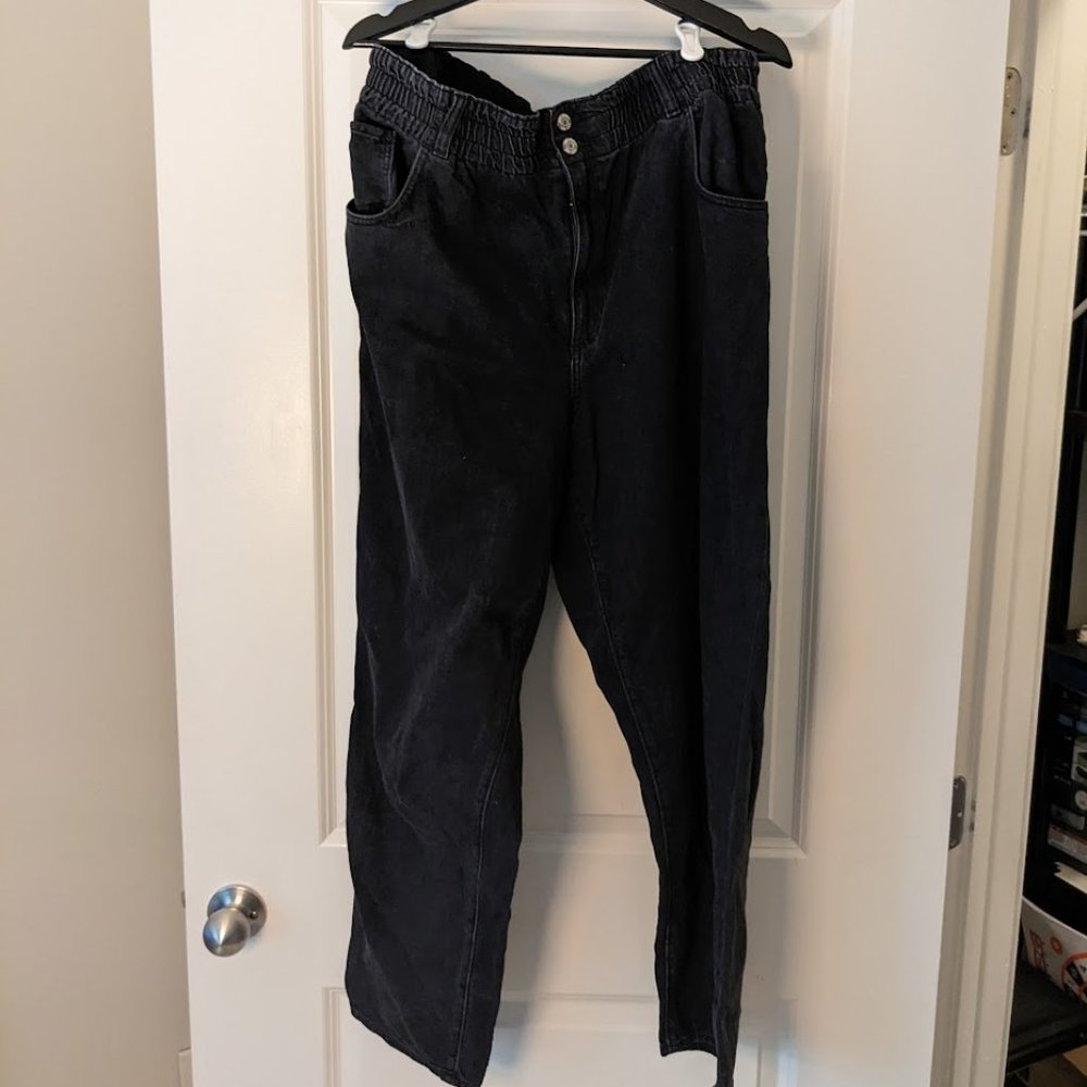 Loft Tall Pull On Straight Jeans in Light Indigo Wash